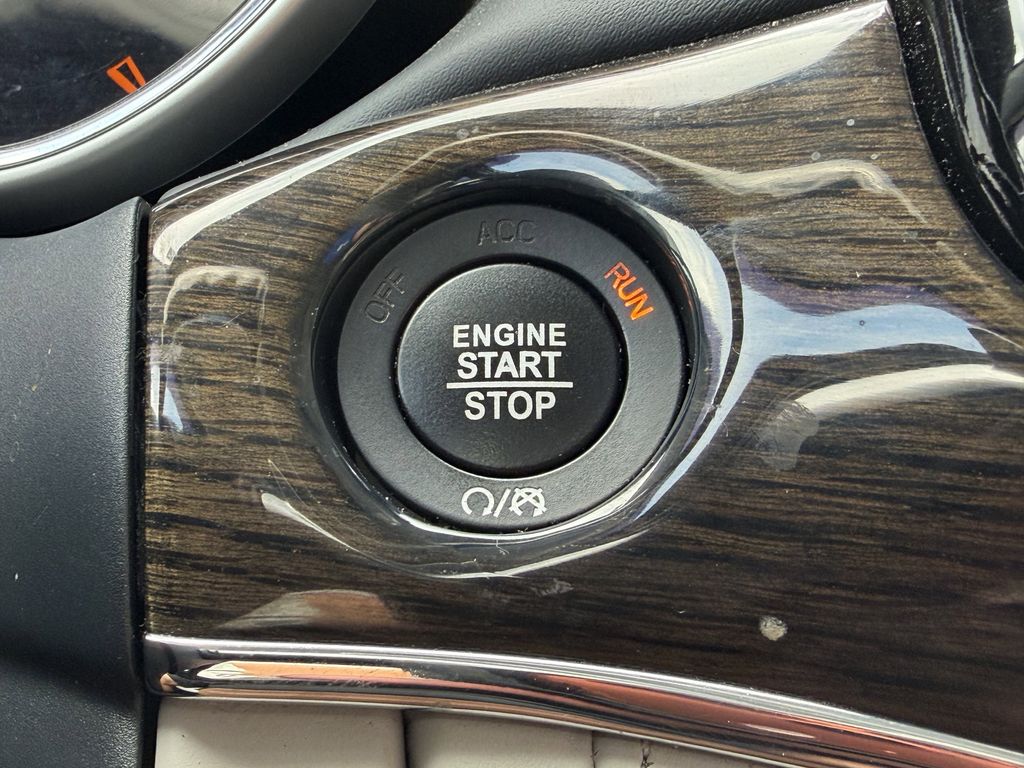 used 2020 Jeep Grand Cherokee car, priced at $24,993