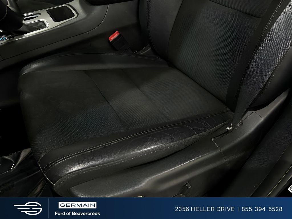 Used 2022 Black Jeep Laredo X image 20