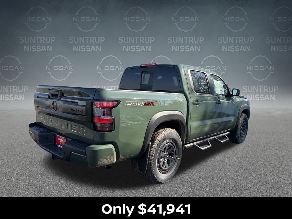 View vehicle photo 6