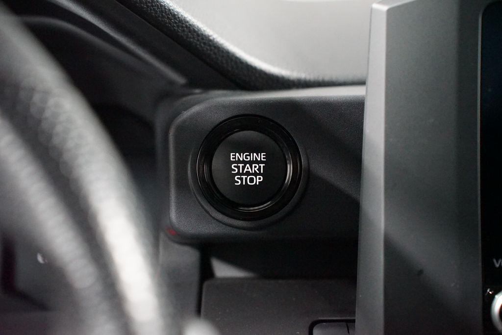 Thumbnail: 2025 Toyota Tacoma - 17