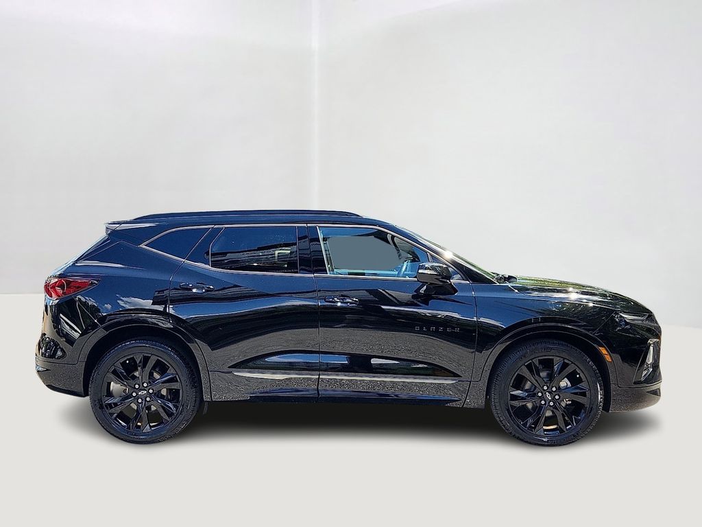 Thumbnail: 2019 Chevrolet Blazer - 4