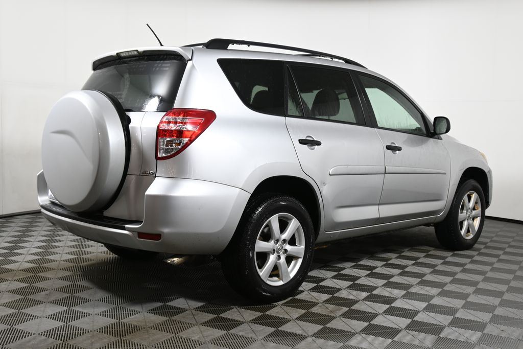 2009 Toyota RAV4 Base 10