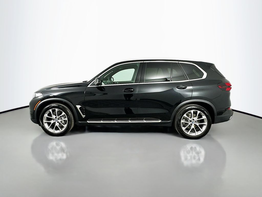 Thumbnail: 2025 BMW X5 - 8