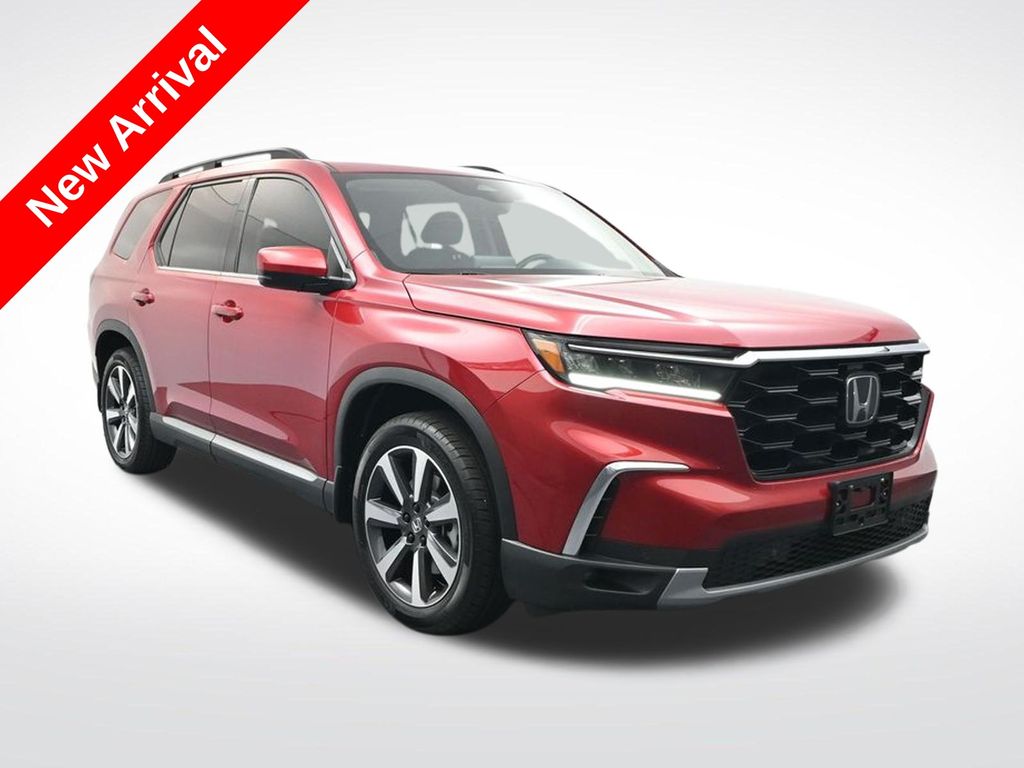 Radiant Red Metallic II 2025 Honda Pilot SUV / Crossover Front-Wheel Drive Automatic