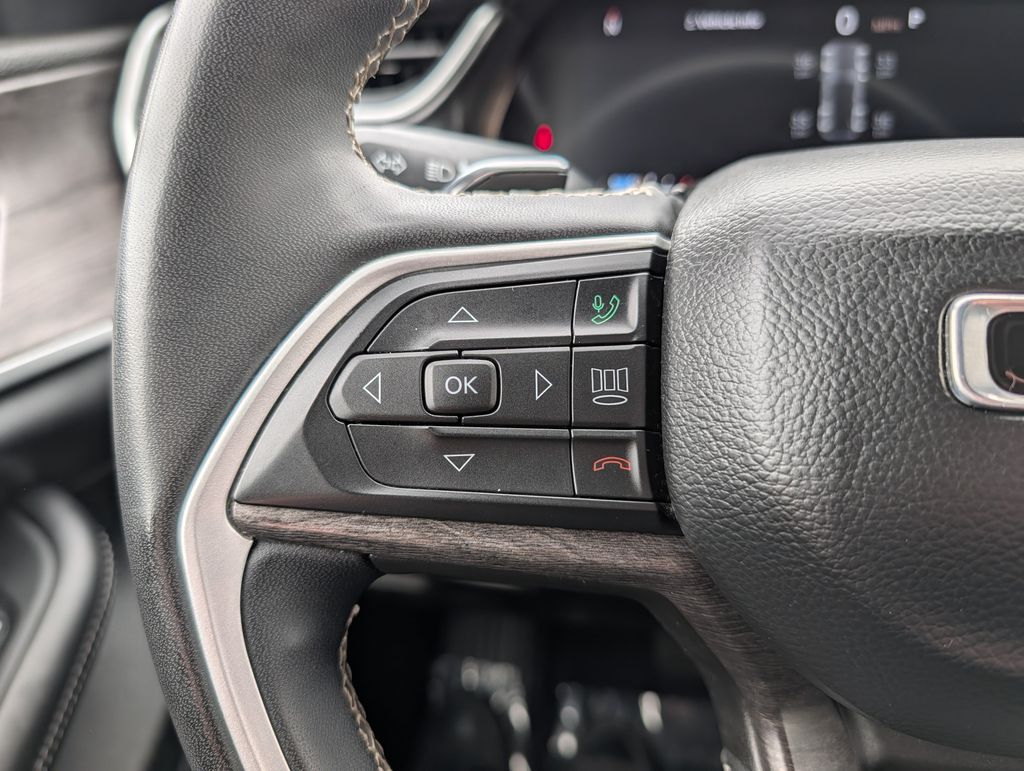 Used 2023 Jeep Grand Cherokee SUV