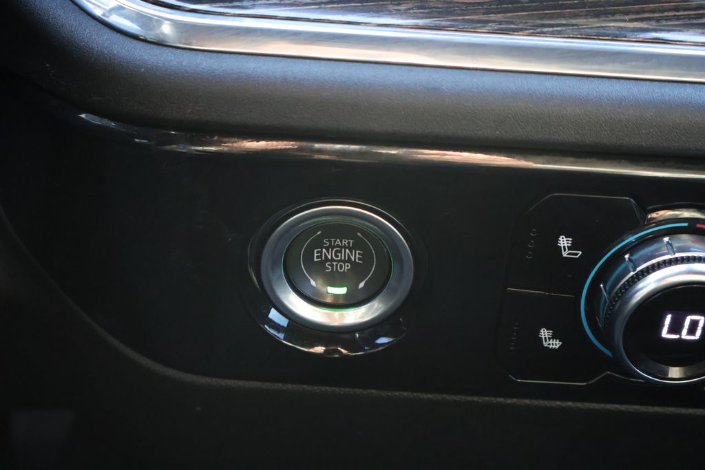 Thumbnail: 2023 GMC Sierra 1500 - 25