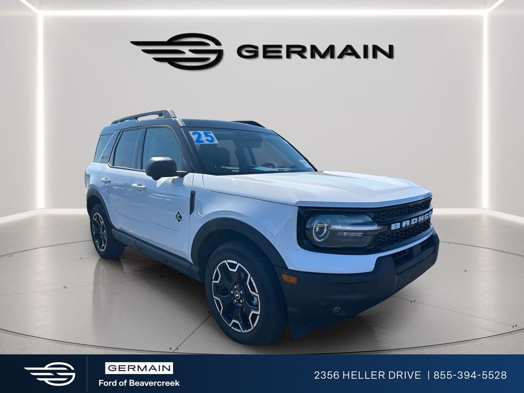 Oxford White 2025 Ford Bronco Sport Outer Banks AWD SUV / Crossover All-Wheel Drive 8-Speed Automatic