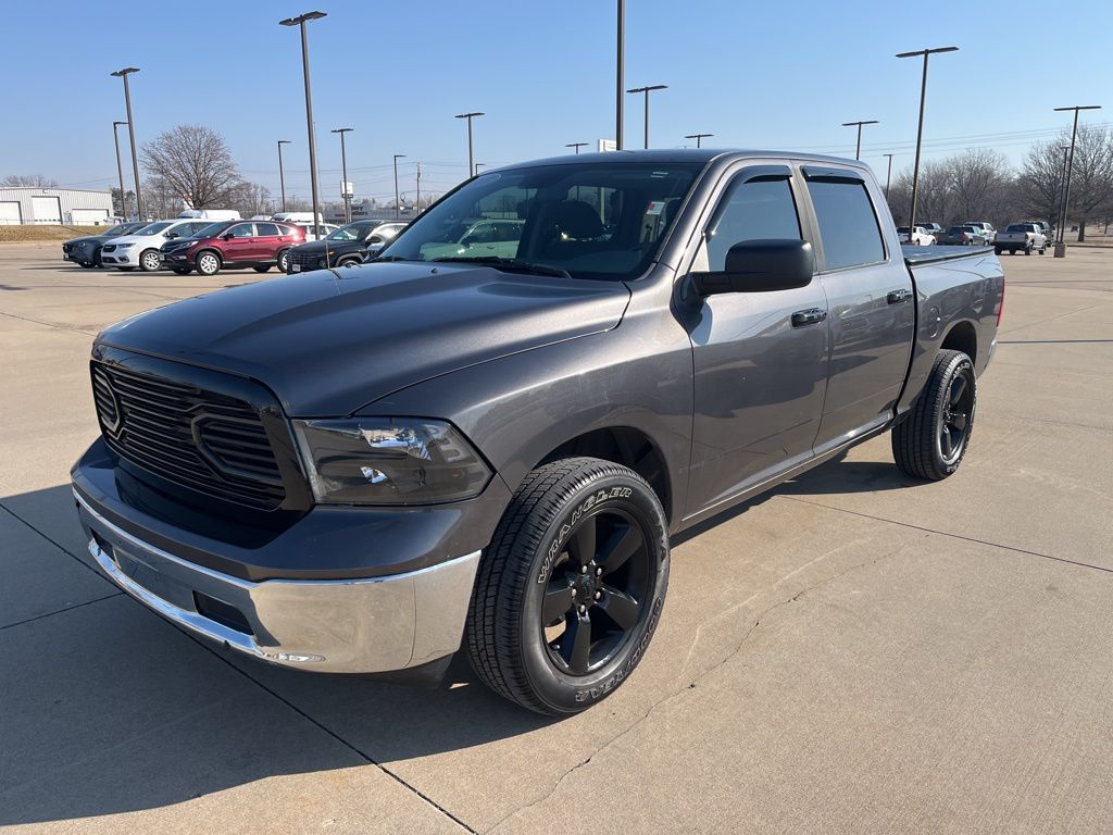 2017 RAM 1500 SLT Crew Cab 4WD