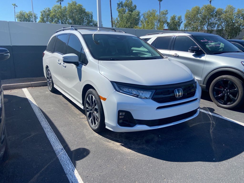 Thumbnail: 2026 Honda Odyssey - 3