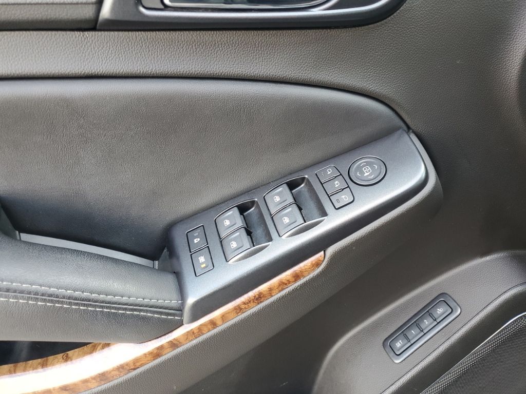 Used Car 2015 Chevrolet Tahoe  Ltz For Sale Under $20,000 In Austin, Texas