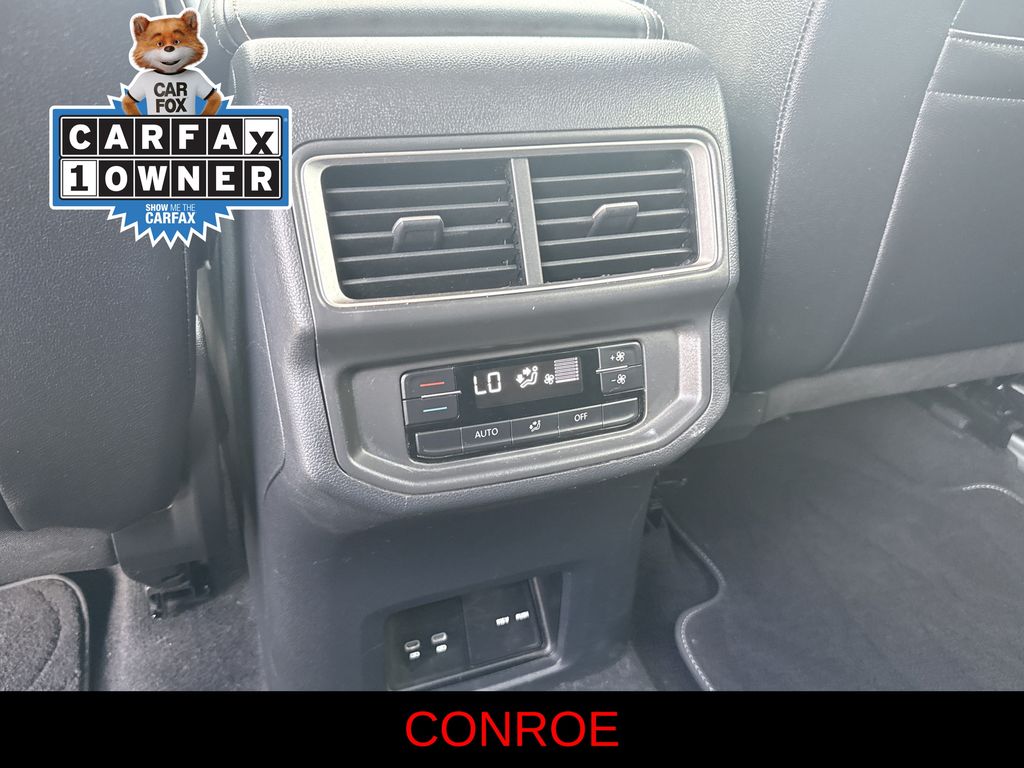 2024 Volkswagen Atlas 2.0T SE w/Technology Black at Cook Ford