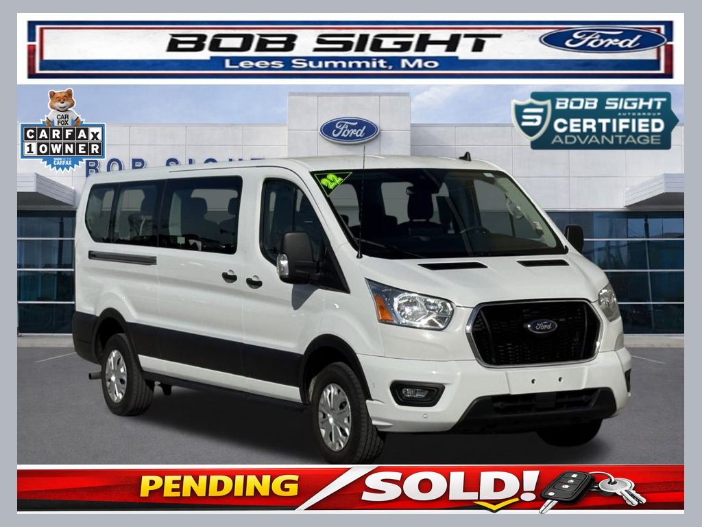 2022 Ford Transit Passenger 350 XLT Low Roof LB RWD