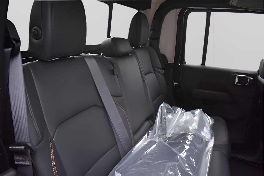 New Car 2025 Jeep Gladiator  High Tide For Sale Under $40,000 In Austin, Texas