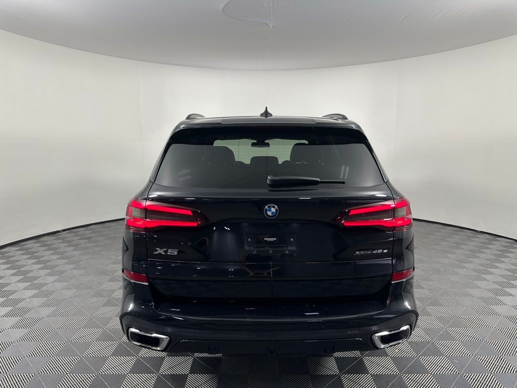 Thumbnail: 2023 BMW X5 - 6