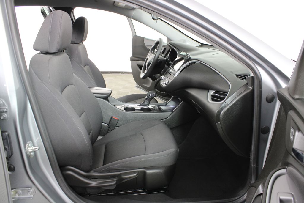 Used 2023 Chevrolet Malibu for sale in 