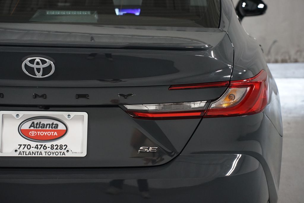 Thumbnail: 2025 Toyota Camry - 10