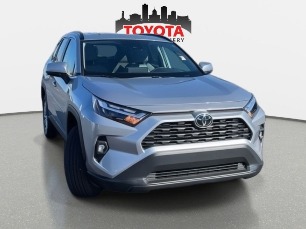 2023 Toyota RAV4 XLE Premium FWD