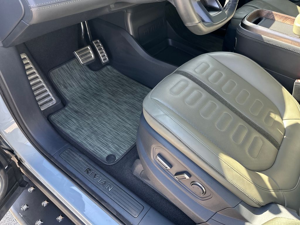 Used Car 2022 Rivian R1t  Launch Edition For Sale Under $60,000 In Austin, Texas