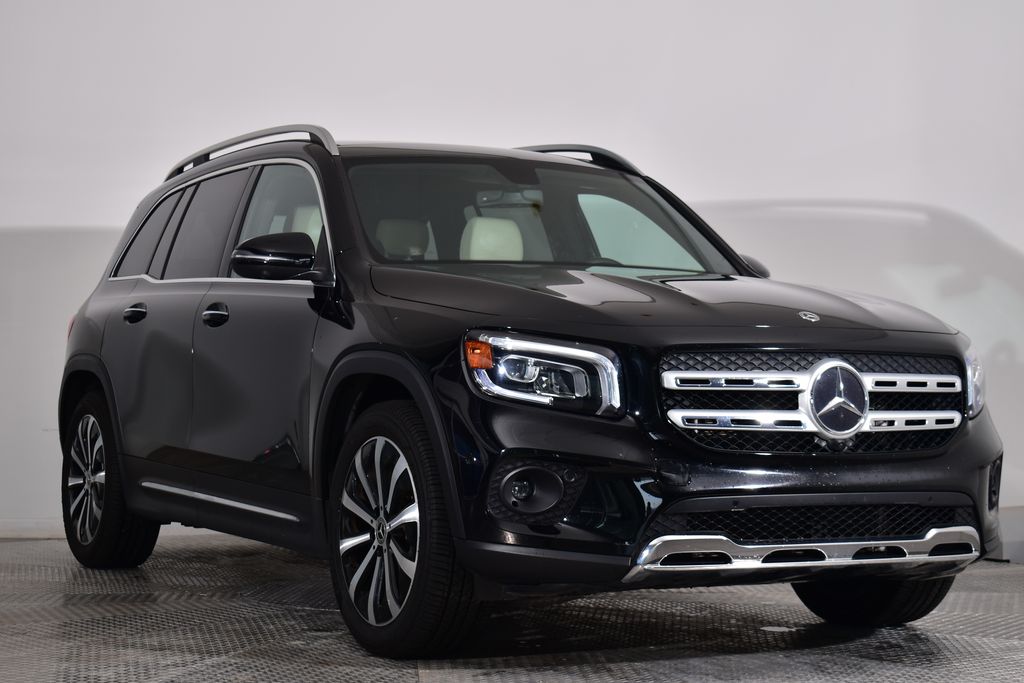 Thumbnail: 2021 Mercedes-Benz GLB - 7