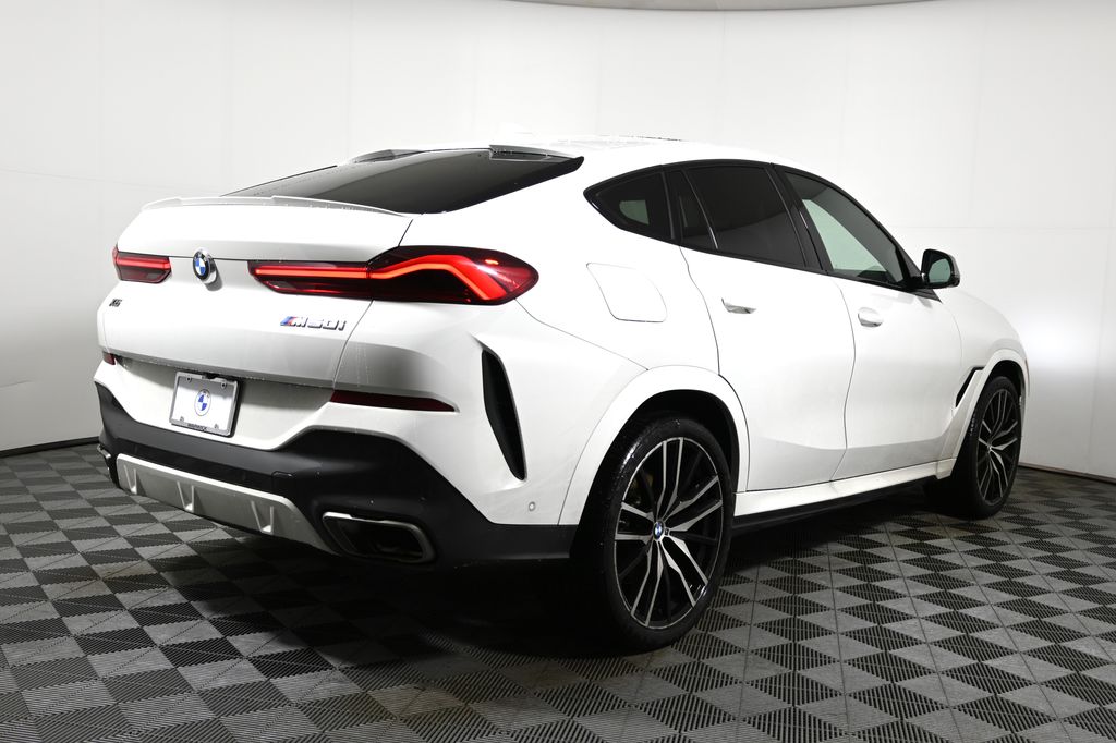 Thumbnail: 2023 BMW X6 - 6