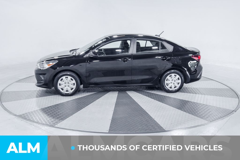 2022 Kia Rio LX photo 3