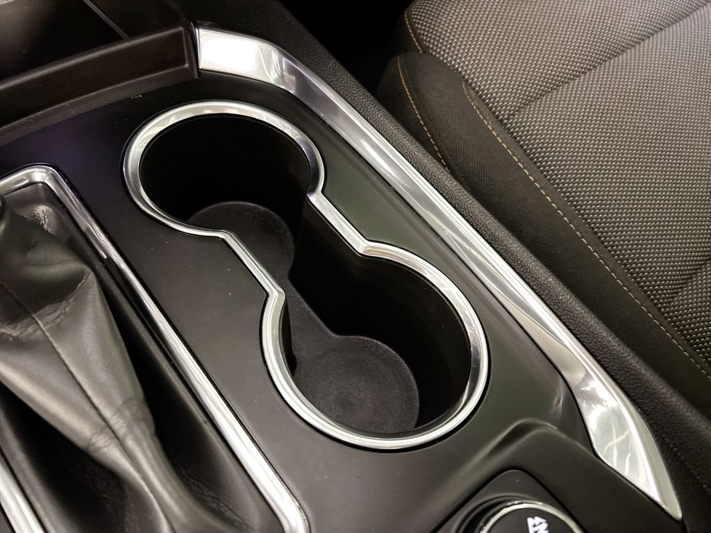 2021 Chevrolet Traverse LT