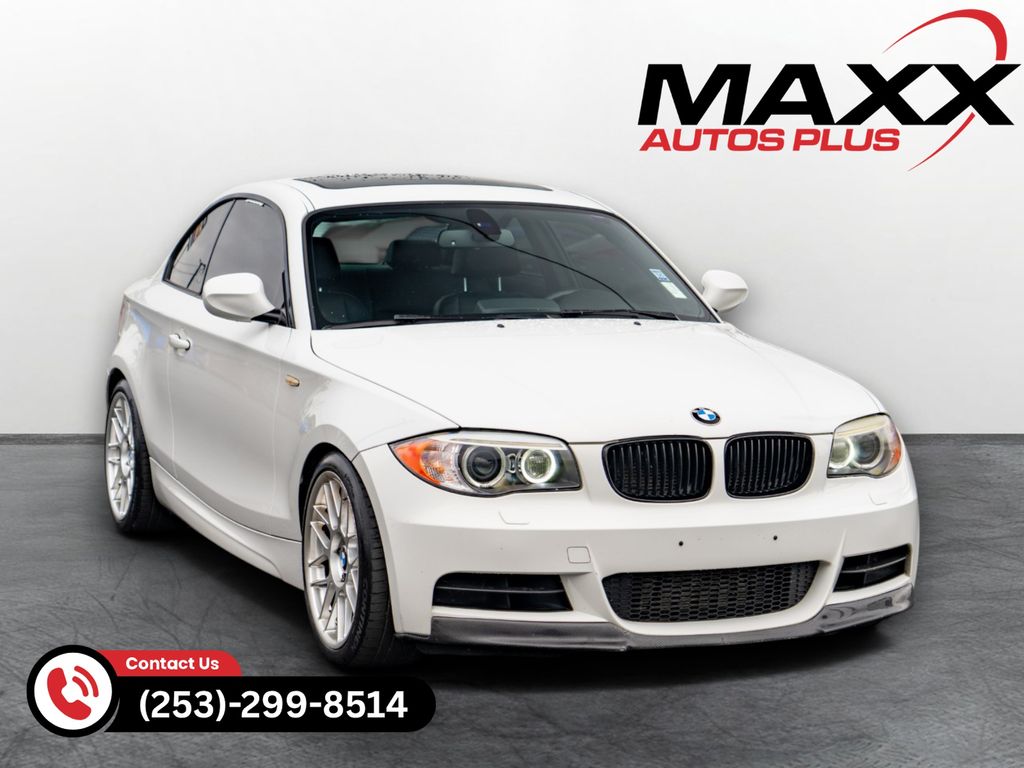 Alpine White 2013 BMW 1 Series Coupe Rear-Wheel Drive 7-Speed Automatic