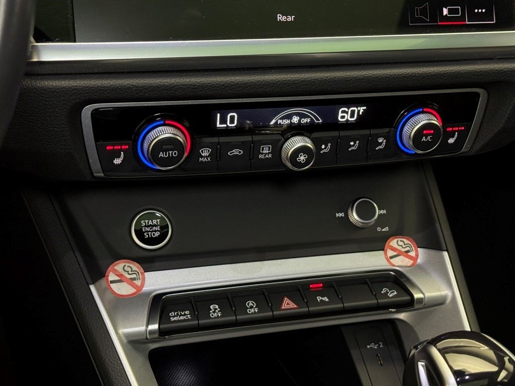 2023 Audi Q3 Premium 32