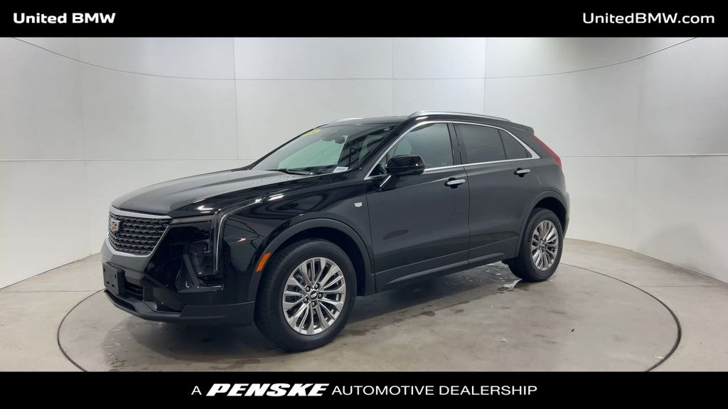 Thumbnail: 2024 Cadillac XT4 - 4