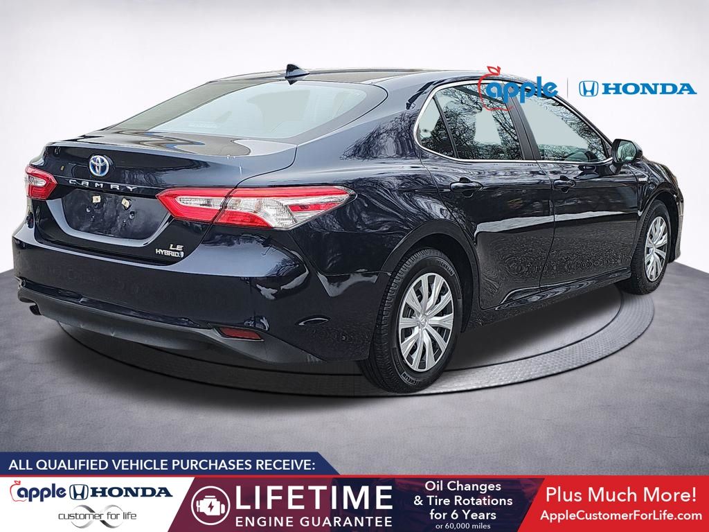 2019 Toyota Camry Hybrid LE