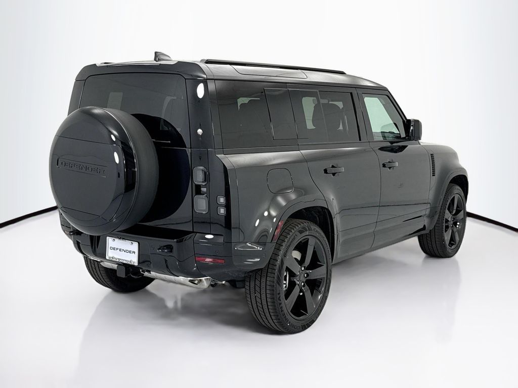 Thumbnail: 2026 Land Rover Defender - 5