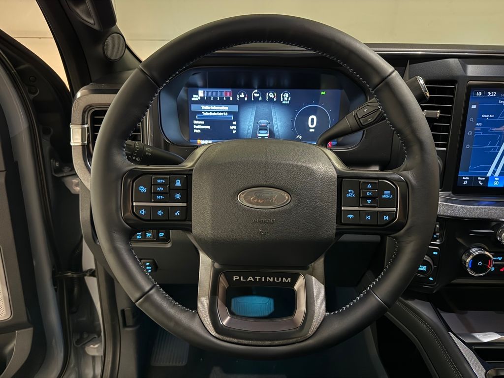 New 2026 Gray Ford Platinum image 11