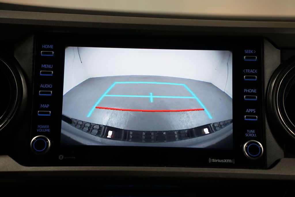 Thumbnail: 2021 Toyota Tacoma - 19