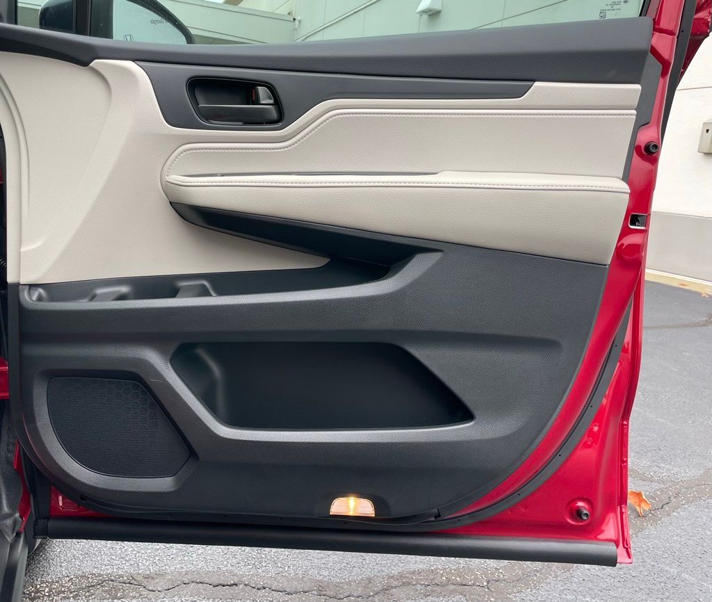 Thumbnail: 2026 Honda Odyssey - 31