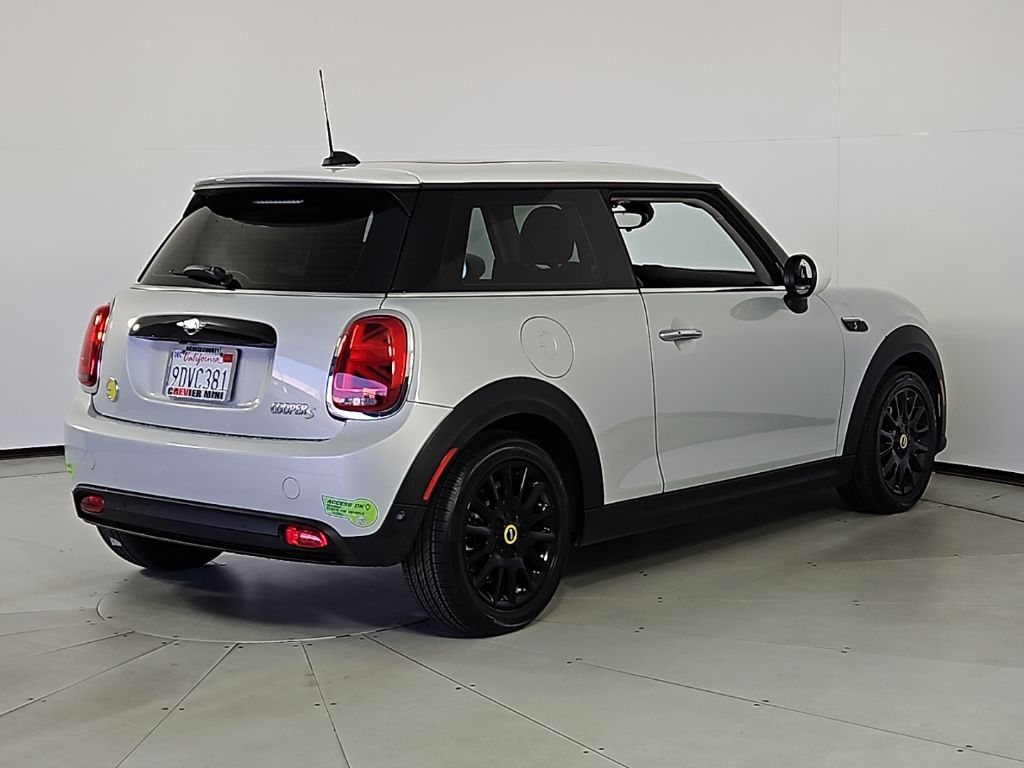 Thumbnail: 2023 MINI Cooper - 7
