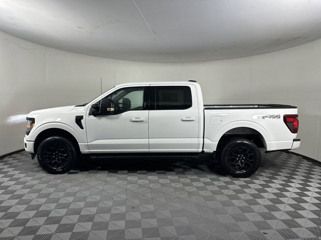 2024 Ford F-150 XLT 4