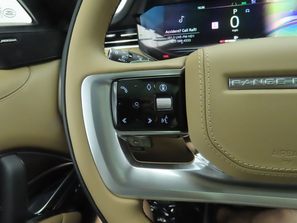 Thumbnail: 2025 Land Rover Range Rover - 12