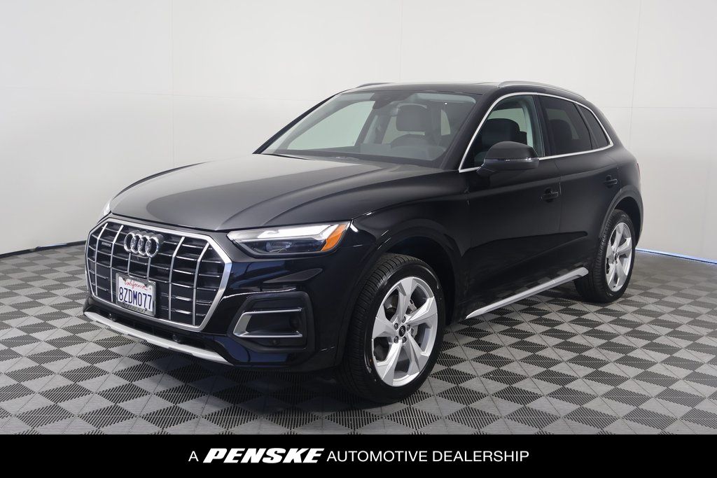 Thumbnail: 2021 Audi Q5 - 1