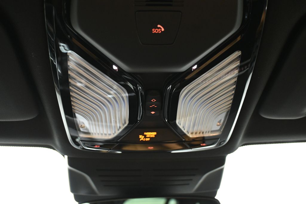 Thumbnail: 2026 BMW X5 - 21