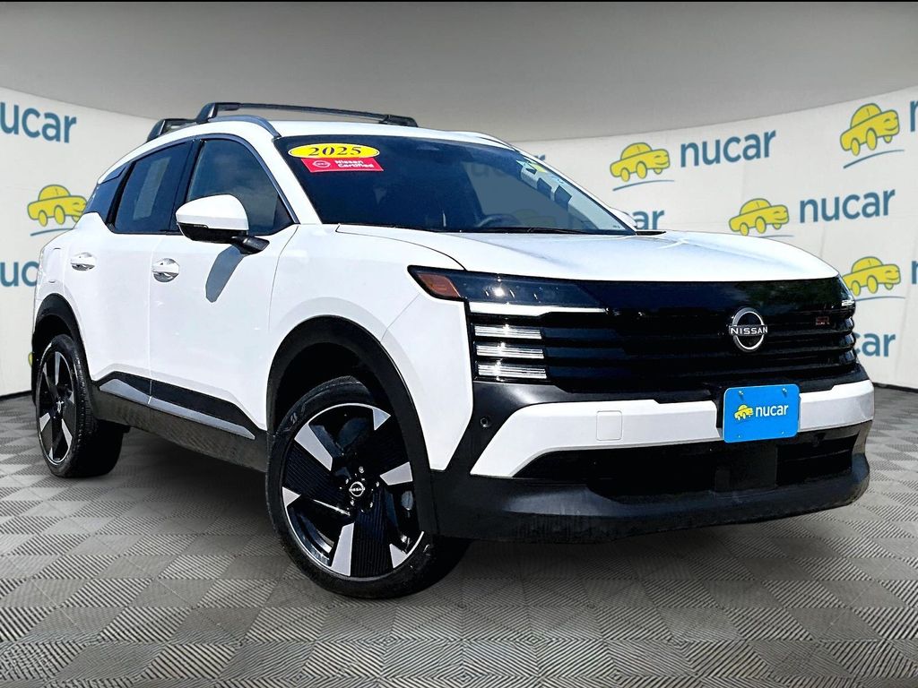  2025 Nissan Kicks SR AWD   