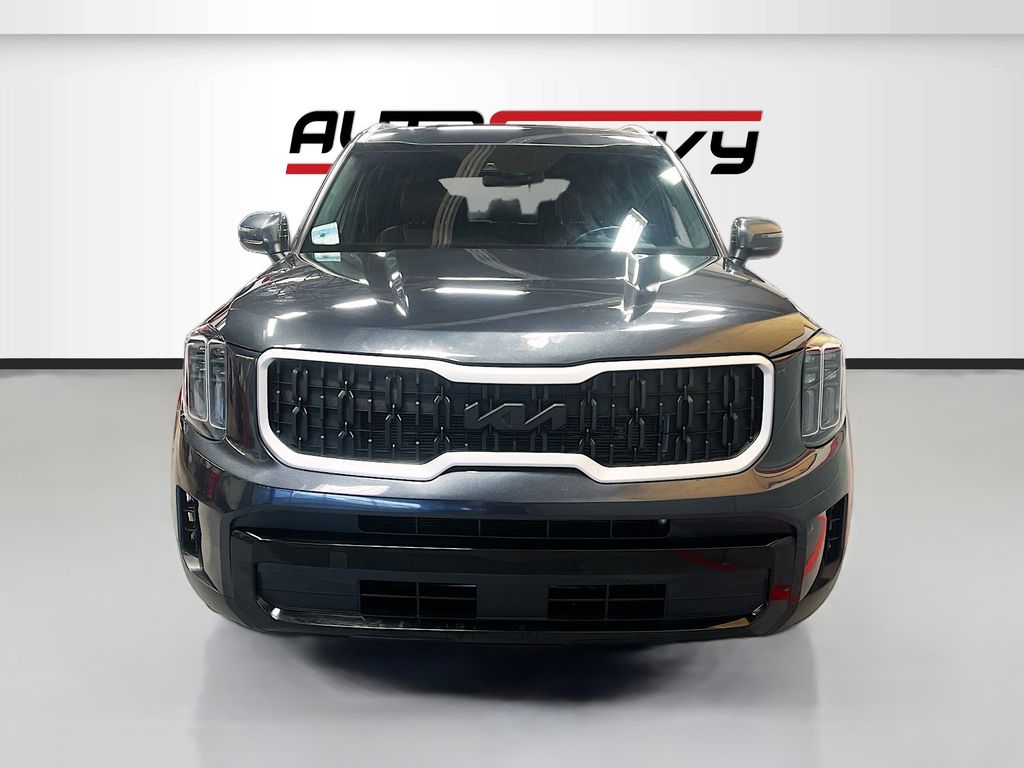 Used 2023 Gravity Gray Kia EX image 2