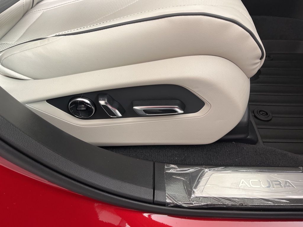 Thumbnail: 2026 Acura RDX - 7