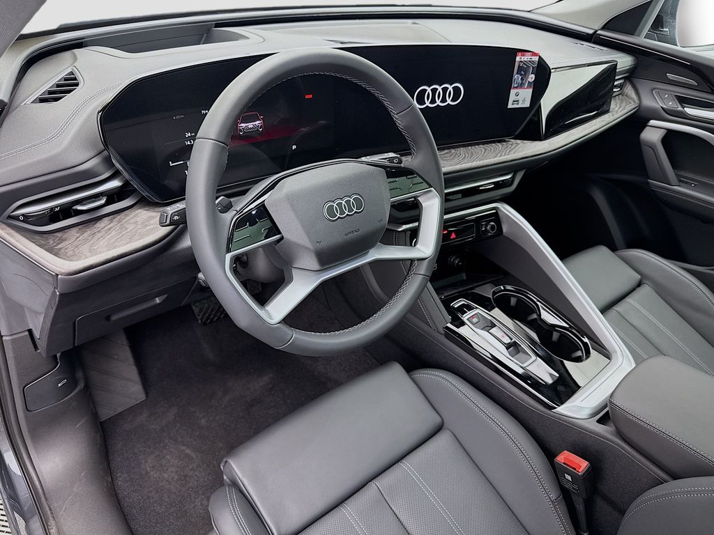 Thumbnail: 2025 Audi Q5 - 10