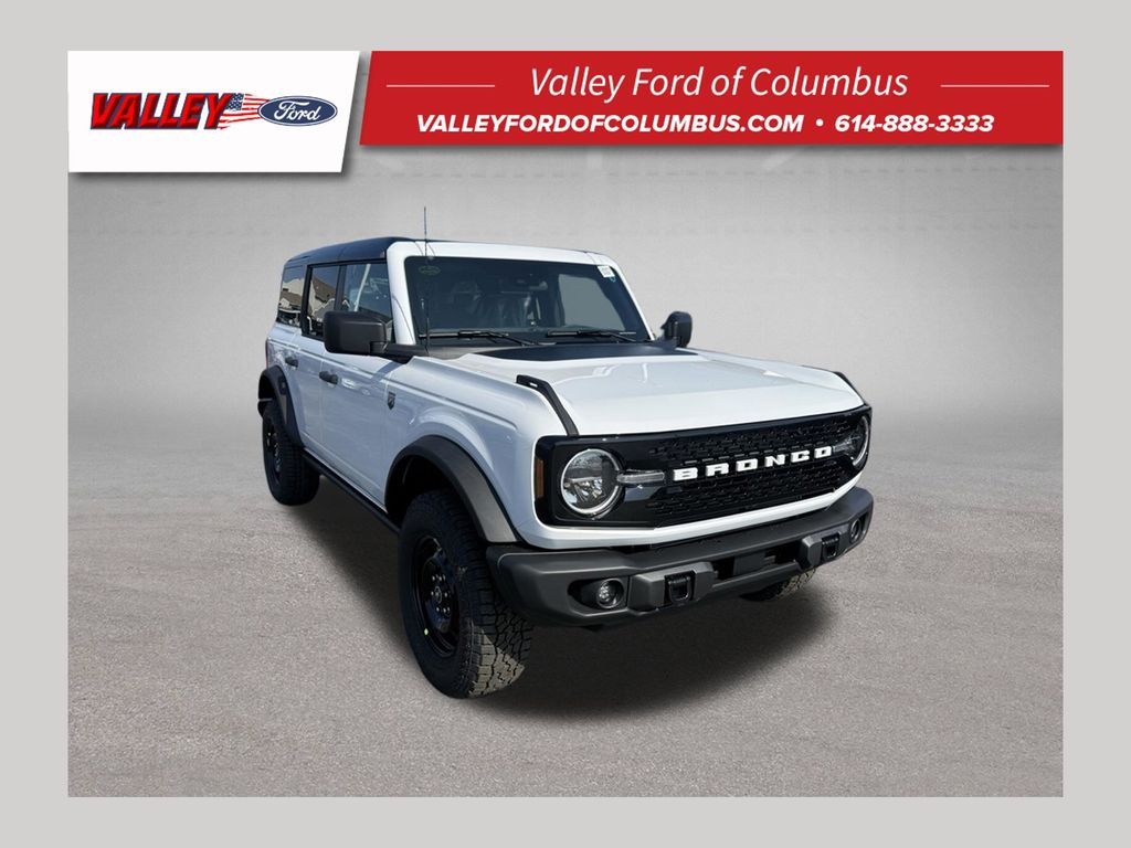 Oxford White 2026 Ford Bronco SUV / Crossover Four-Wheel Drive Automatic