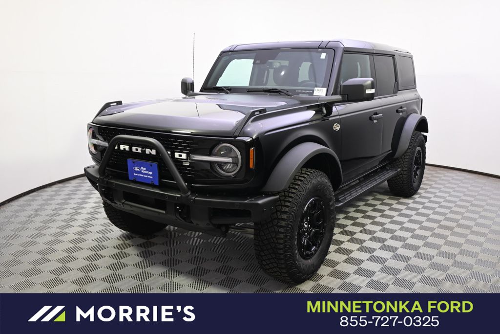 Shadow Black 2024 Ford Bronco Wildtrak 4-Door 4WD SUV / Crossover Four-Wheel Drive Automatic