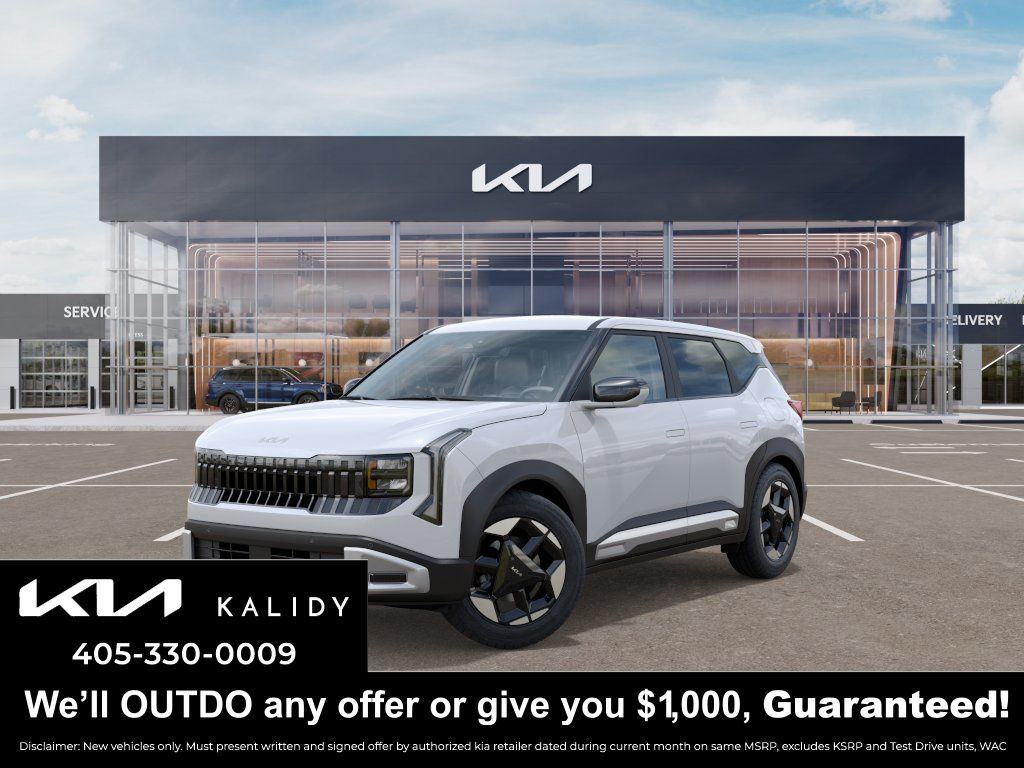 Snow White Pearl 2027 Kia Seltos SUV / Crossover All-Wheel Drive Continuously Variable Transmission