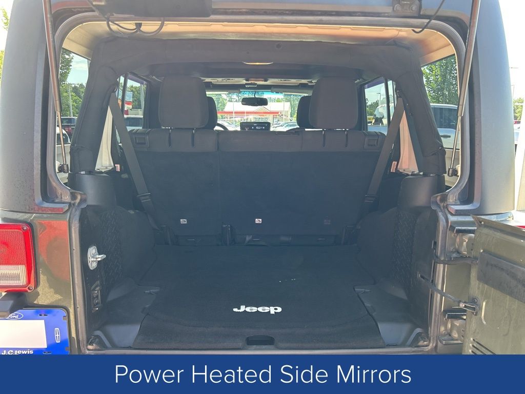 2015 Jeep Wrangler Unlimited Sport