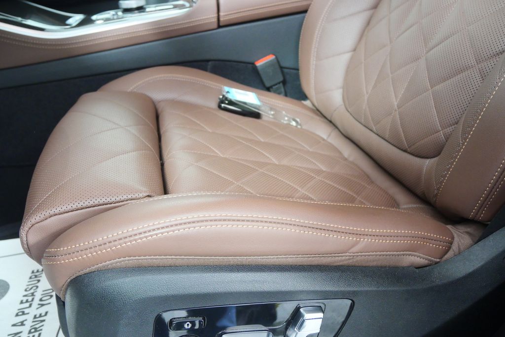 Thumbnail: 2024 BMW X5 - 9