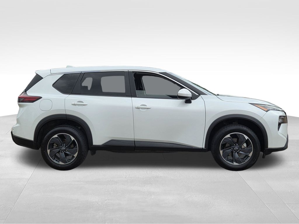 Used 2024 Nissan Rogue SUV