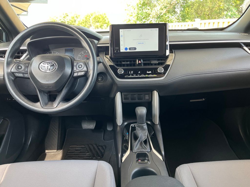 Thumbnail: 2025 Toyota Corolla Cross - 16
